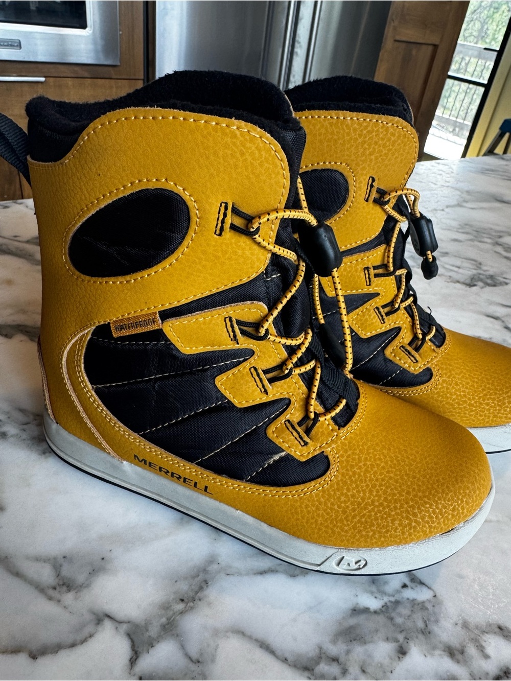 Merrell Kids Snowbank 4.0 Waterproof Snow Boots Unisex Youth size 1 rated -25F